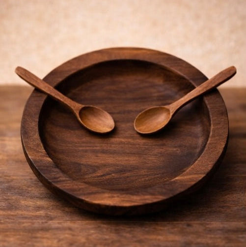 Plateau en bois artisanal avec cuillères – Design naturel élégant